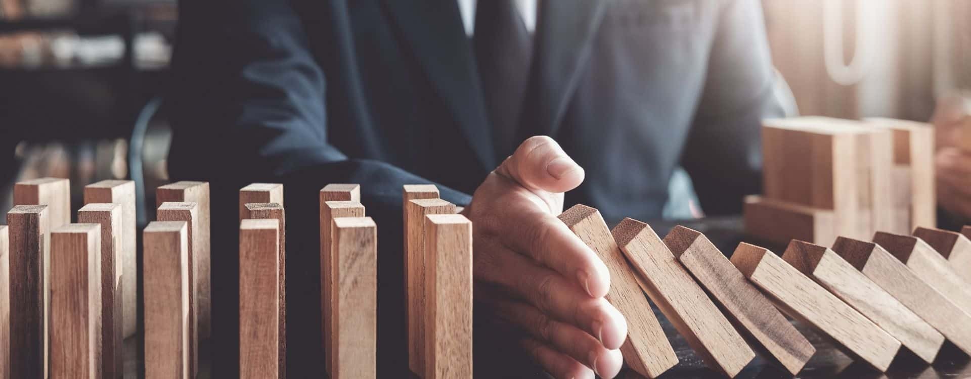 Webinar: Tackling the legacy application challenge: addressing compliance and reducing business risk